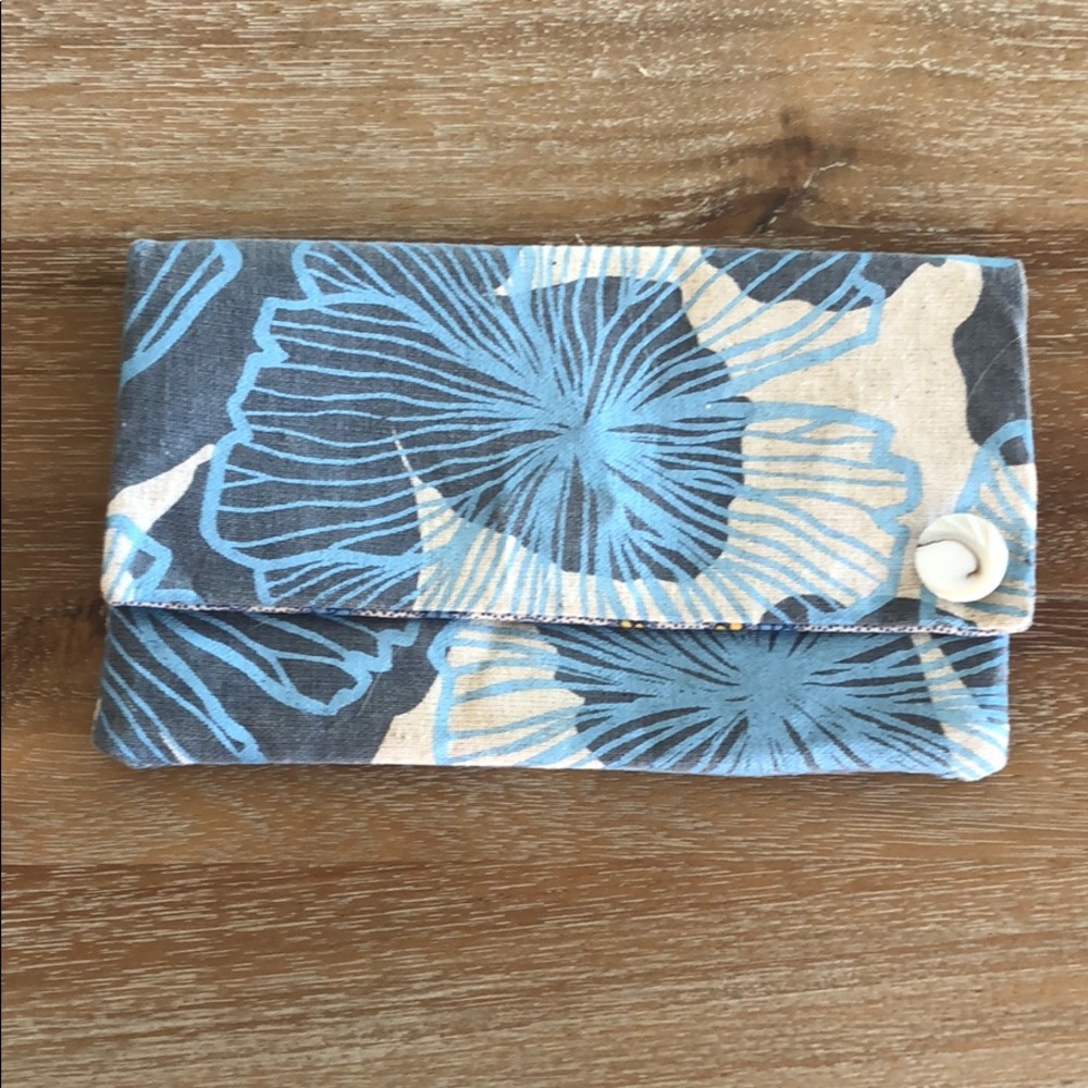 Jana Lam clutch